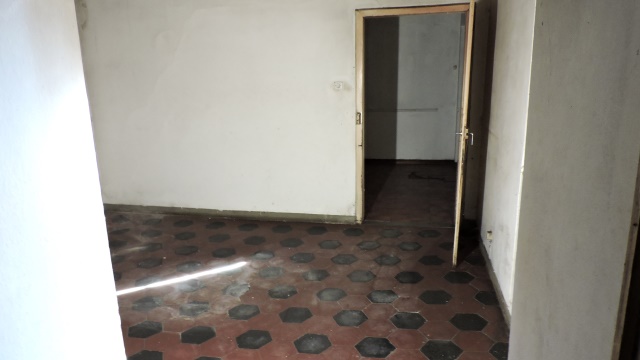 Image No.15-5 Bed Property for sale