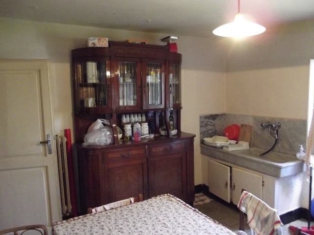 Image No.16-5 Bed Property for sale