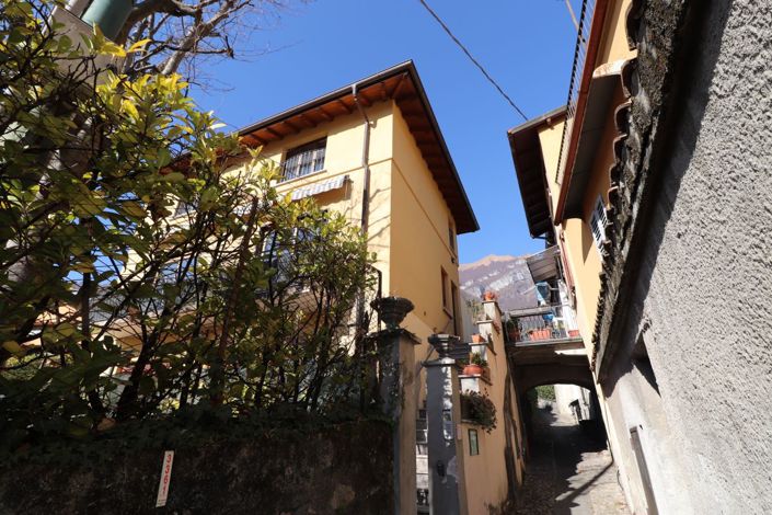 Image No.3-4 Bed Property for sale