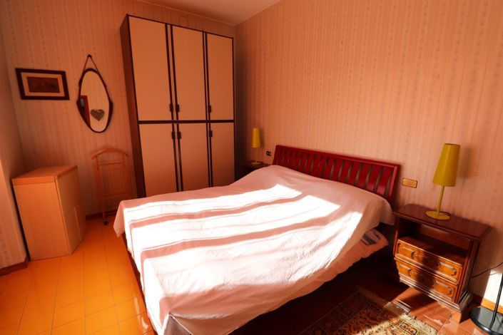 Image No.9-4 Bed Property for sale