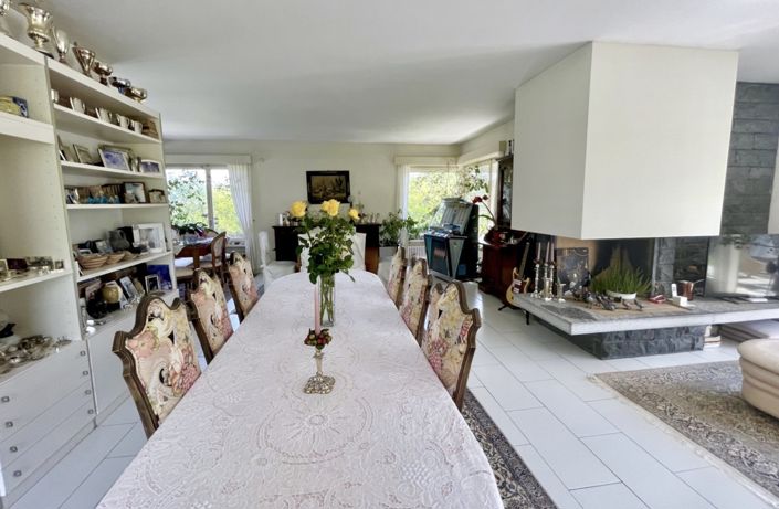 Image No.3-5 Bed Villa for sale