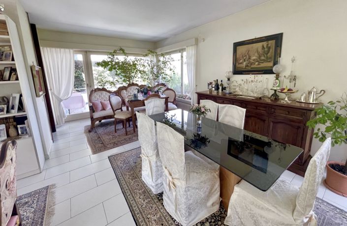 Image No.5-5 Bed Villa for sale