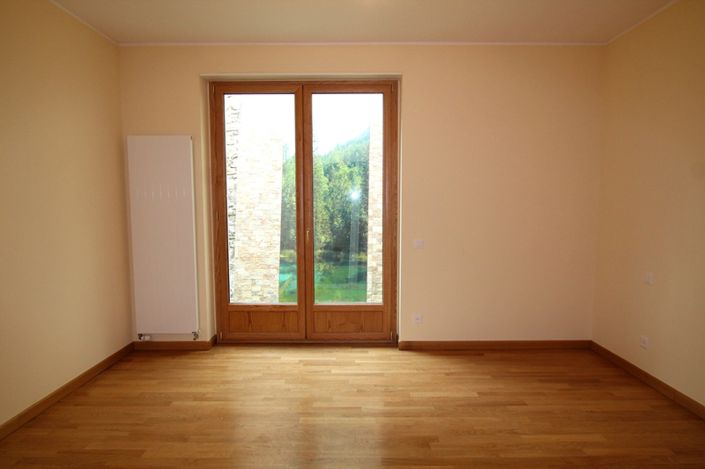 Image No.8-3 Bed Apartment for sale