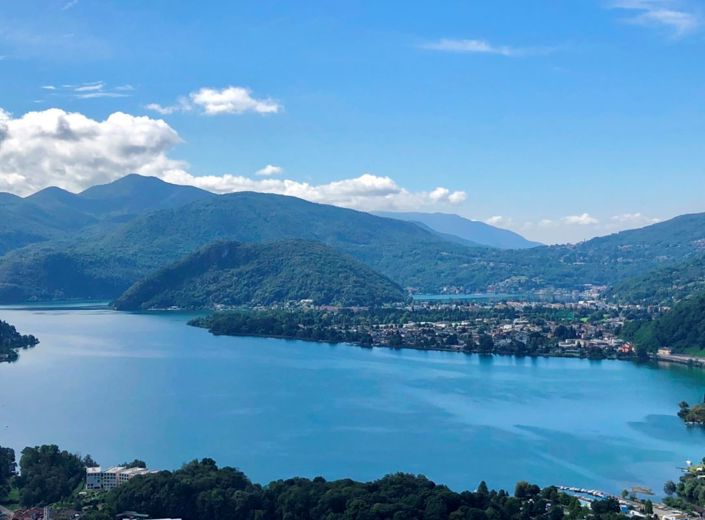 Image No.2-4 Bed Villa for sale