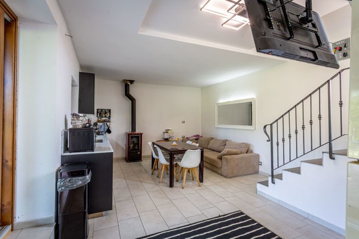 Image No.6-2 Bed Villa for sale