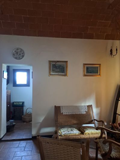 Image No.4-5 Bed House for sale