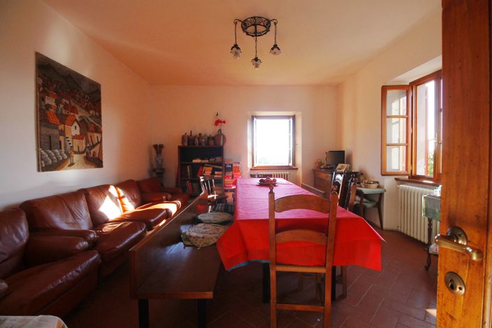 Image No.7-Propriété de 5 chambres à vendre à Pistoia