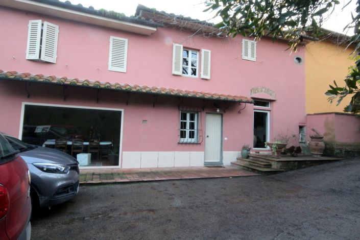 Image No.3-5 Bed Semi-Detached for sale