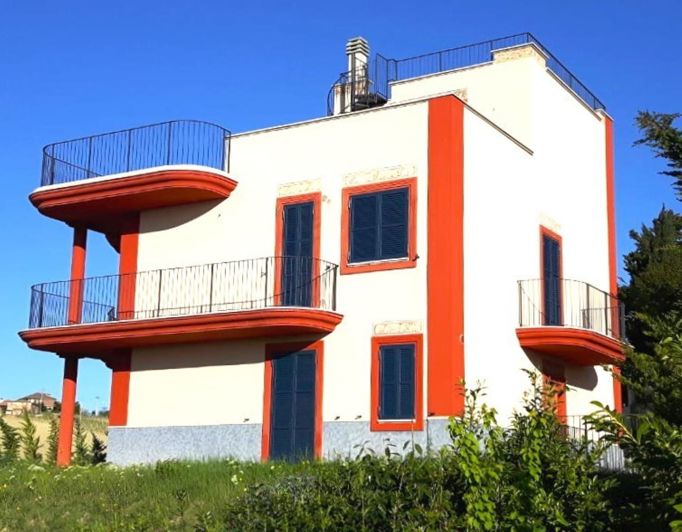 Image No.3-Propriété de 4 chambres à vendre à Offida