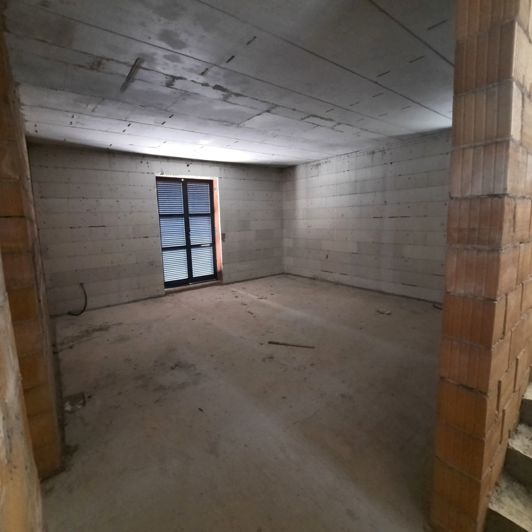 Image No.9-Propriété de 4 chambres à vendre à Offida