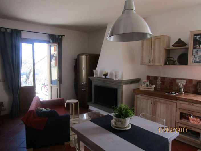 Image No.8-3 Bed Semi-Detached for sale