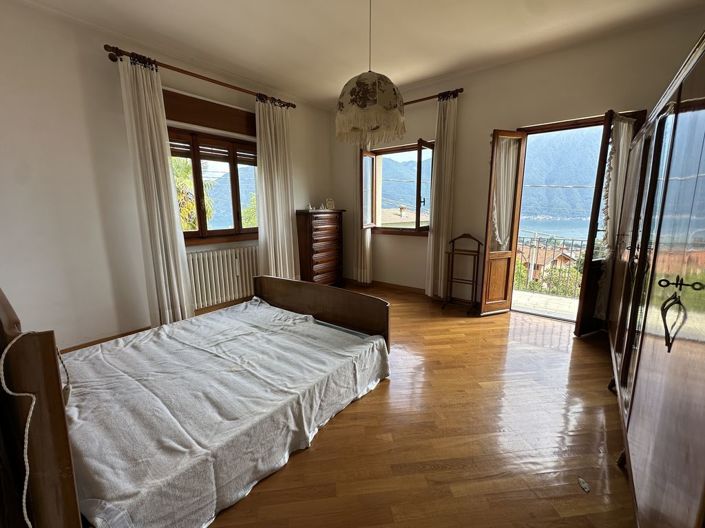 Image No.10-3 Bed Apartment for sale