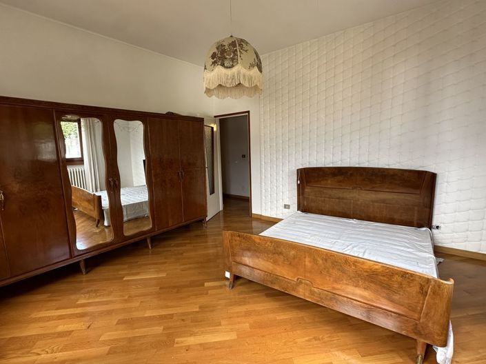 Image No.11-3 Bed Apartment for sale