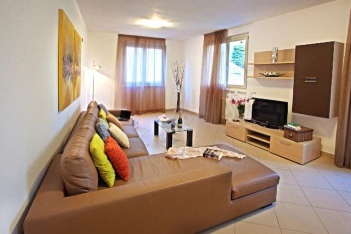 Image No.3-3 Bed Apartment for sale