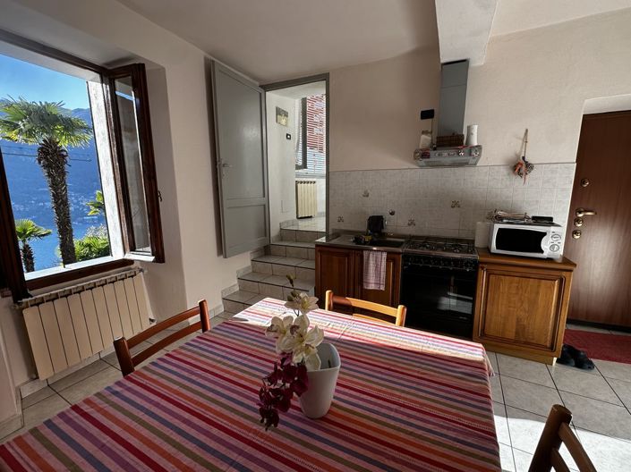 Image No.8-1 Bed House for sale