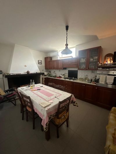 Image No.7-Propriété de 9 chambres à vendre à Cupra Marittima