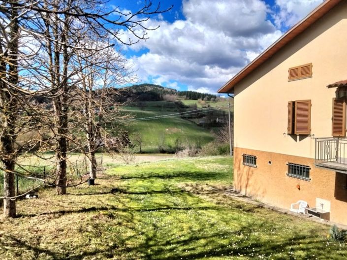 Image No.3-Propriété de 3 chambres à vendre à Poppi