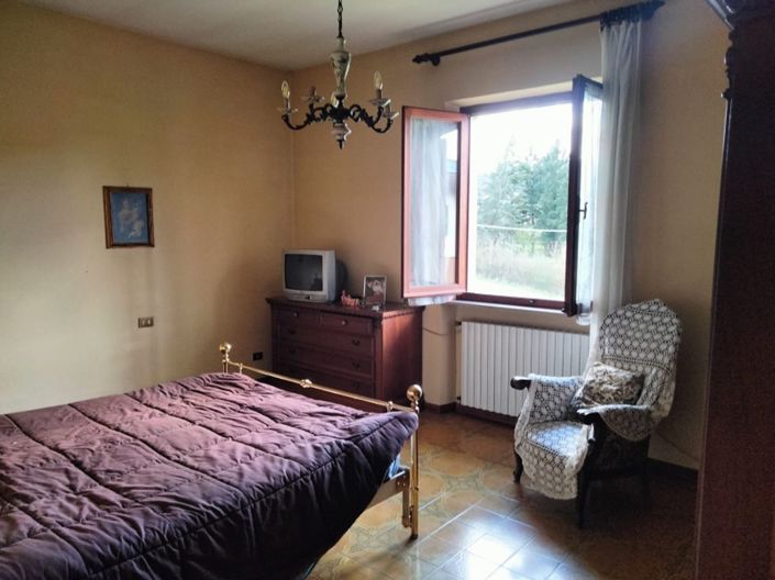 Image No.8-Propriété de 3 chambres à vendre à Poppi