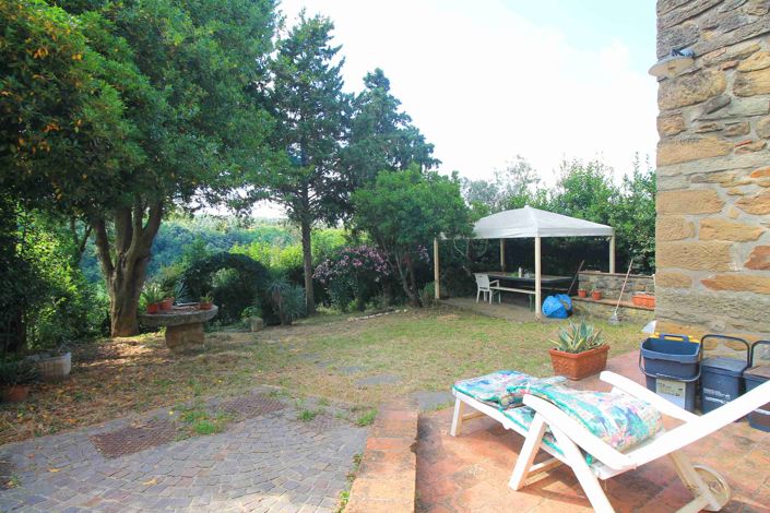 Image No.2-1 Bed Semi-Detached for sale