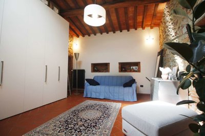 5469-capraia-e-limite-e2