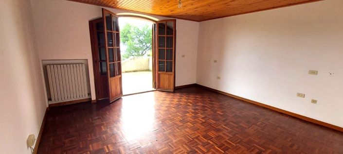 Image No.10-Propriété de 5 chambres à vendre à Monteprandone