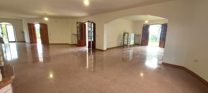 Image No.4-Propriété de 5 chambres à vendre à Monteprandone