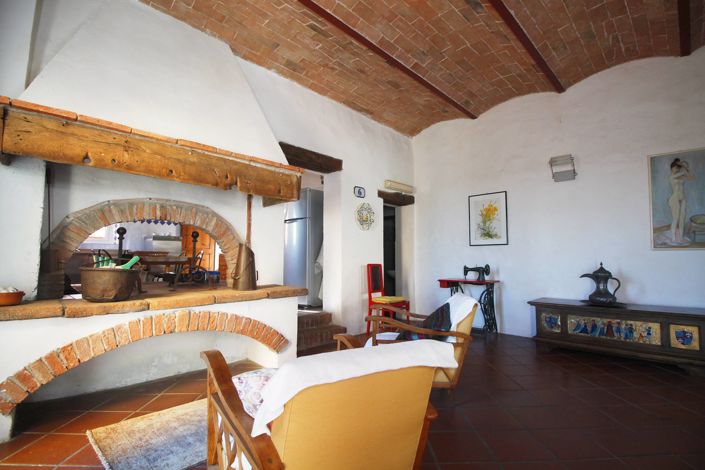 Image No.4-6 Bed Semi-Detached for sale