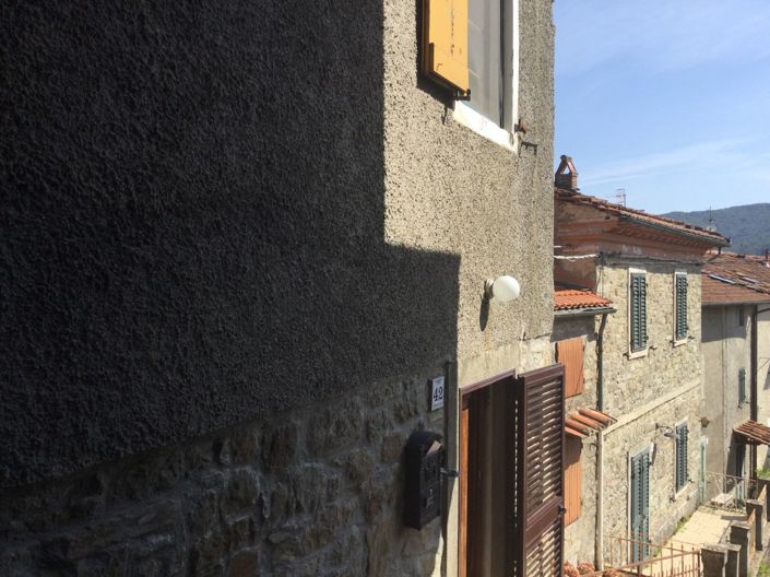 Image No.2-Maison de 4 chambres à vendre à Bagni di Lucca