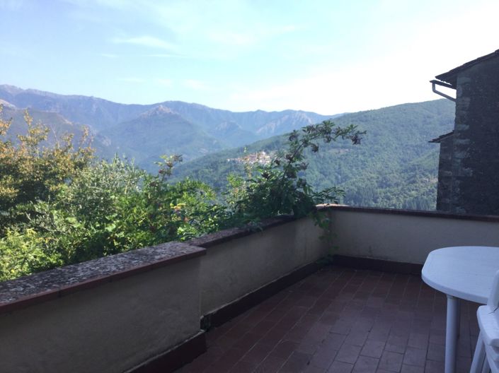 Image No.3-Maison de 4 chambres à vendre à Bagni di Lucca