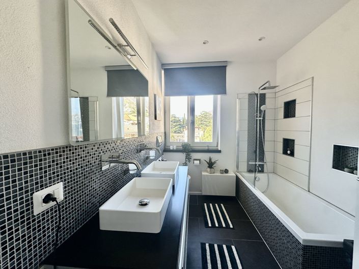 Image No.10-Appartement de 2 chambres à vendre à Mezzegra