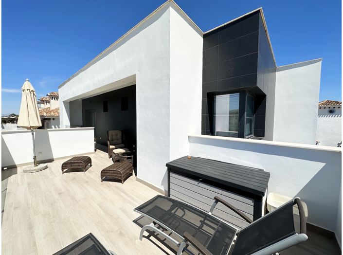 Image No.45-5 Bed Villa for sale