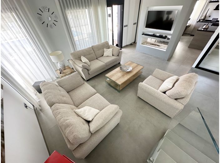 Image No.5-5 Bed Villa for sale