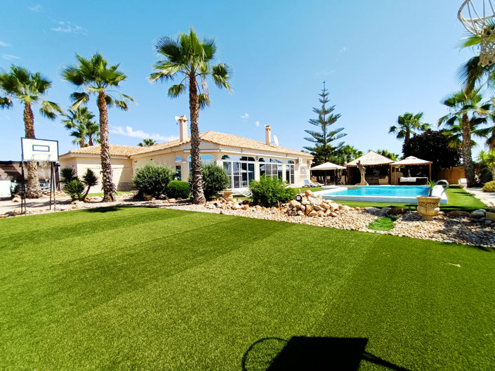 Image No.4-6 Bed Villa for sale