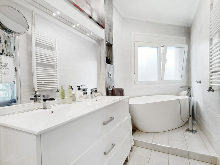 Image No.31-6 Bed Villa for sale