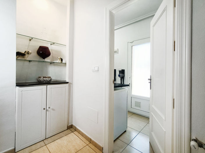 Image No.35-6 Bed Villa for sale