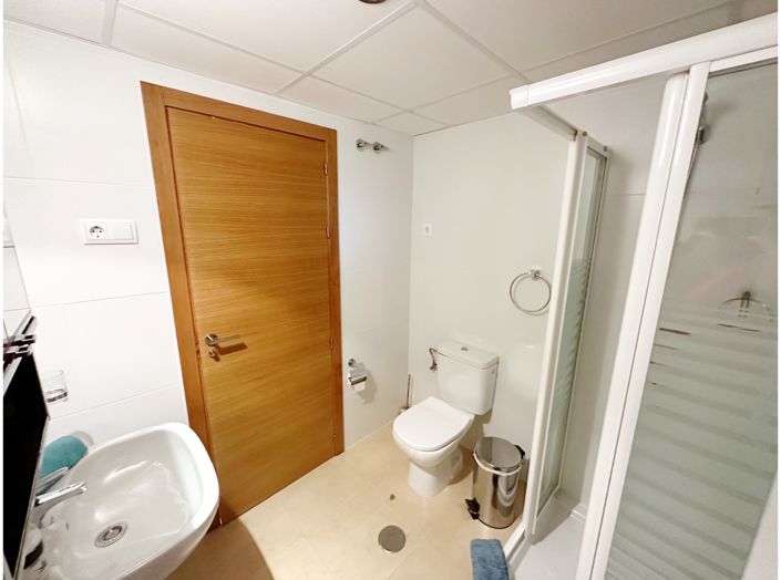 Image No.33-3 Bed Apartment for sale