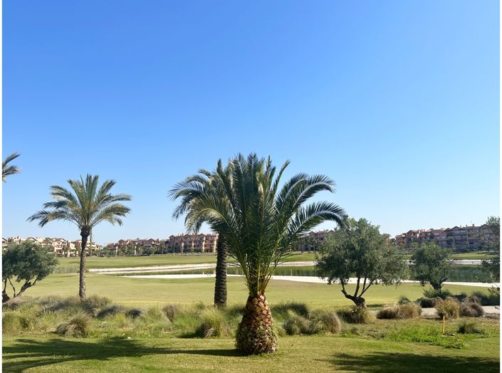 Image No.40-3 Bed Apartment for sale