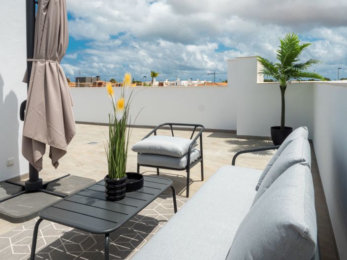 Image No.3-3 Bed Villa for sale