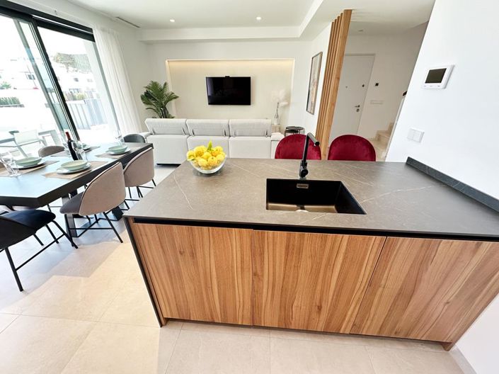 Image No.8-Villa de 4 chambres à vendre à Santa Rosalia Lake and Life Resort