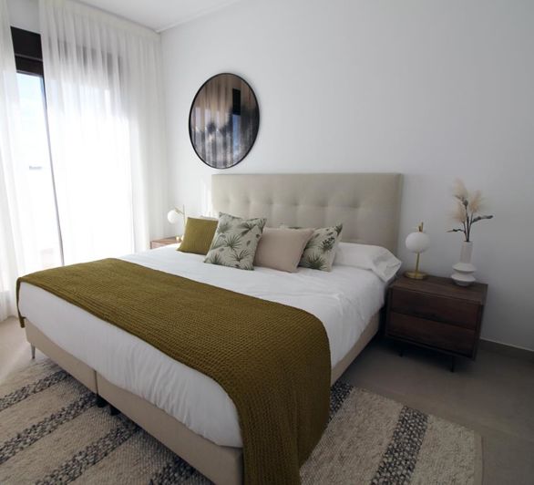 Image No.60-4 Bed Townhouse for sale