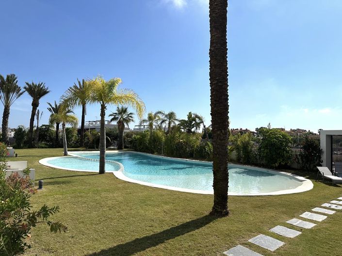 Image No.18-2 Bed Apartment for sale