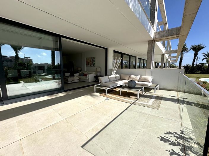 Image No.4-2 Bed Apartment for sale