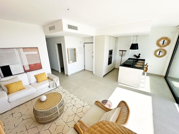 Image No.5-2 Bed Apartment for sale