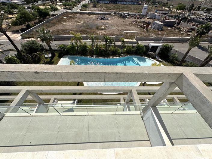 Image No.9-2 Bed Apartment for sale