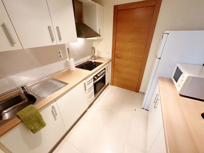 Image No.10-2 Bed Apartment for sale