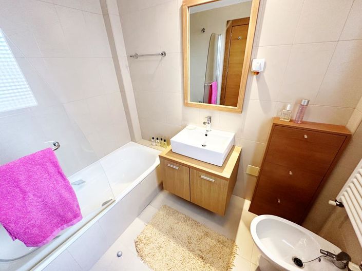 Image No.15-2 Bed Apartment for sale