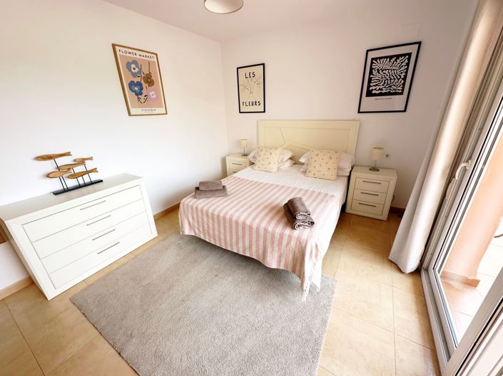 Image No.19-1 Bed Apartment for sale