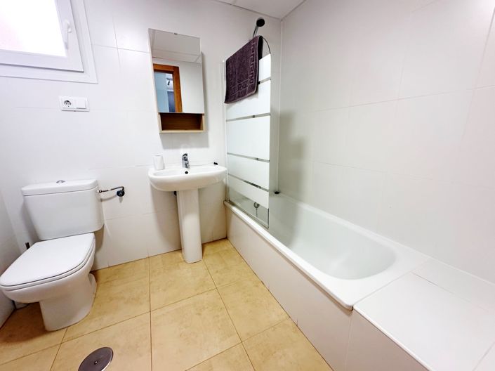 Image No.25-1 Bed Apartment for sale