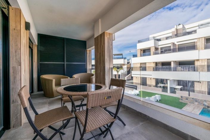 Image No.4-2 Bed Apartment for sale