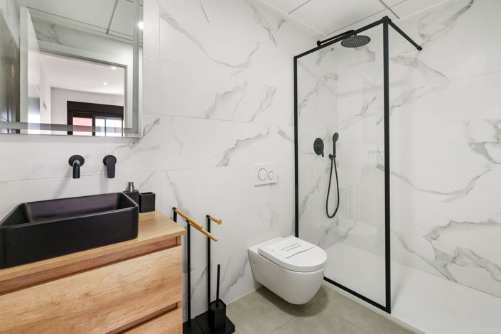 Image No.12-3 Bed Apartment for sale